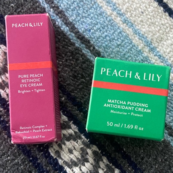 NIB Peach&Lilly Bundle - Picture 2 of 11